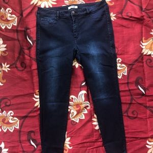 Plus Size Skinny Jeans
